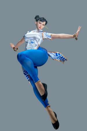 169cm F-Cup, Chun-Li de Street Fighter